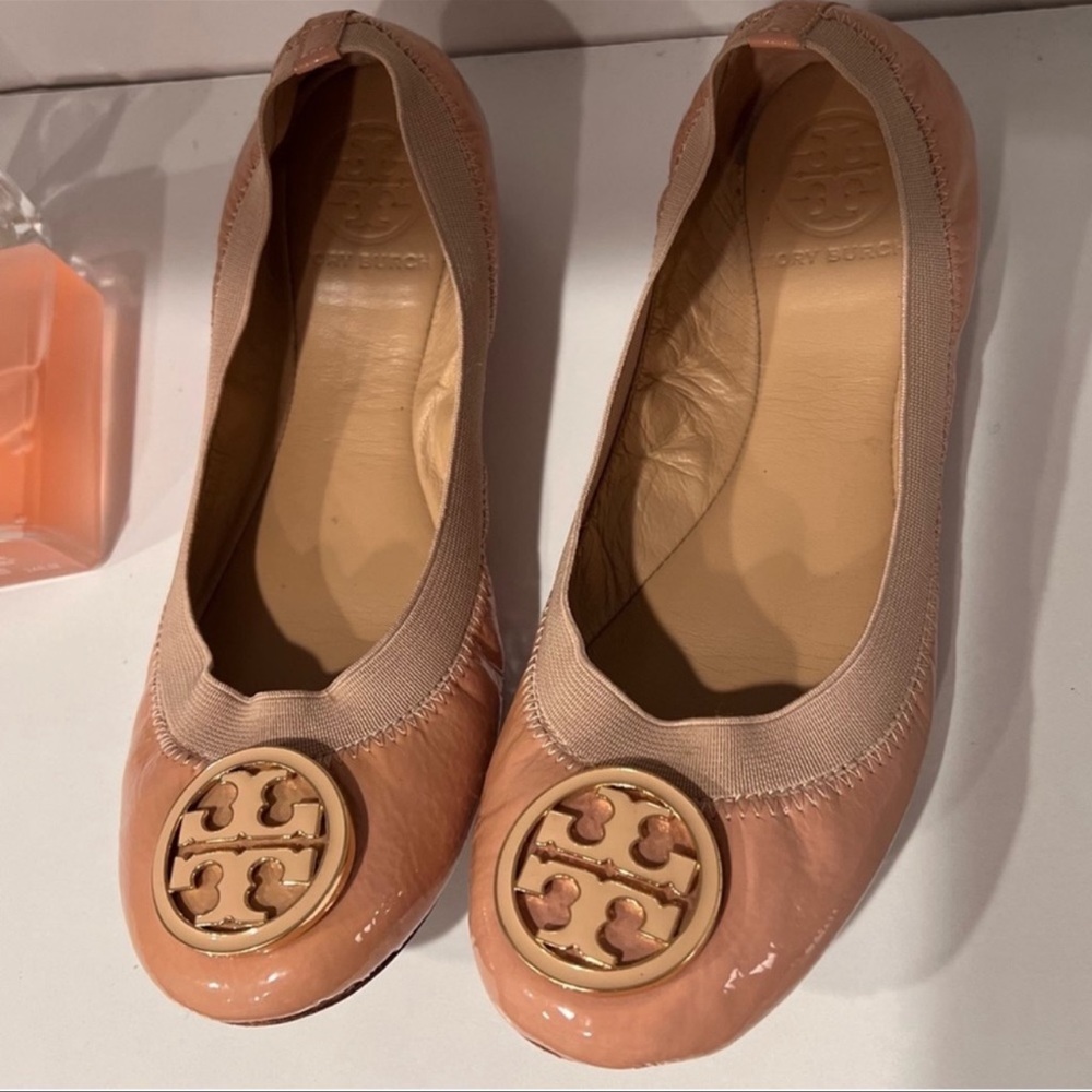 Tory Burch Neutral Flats